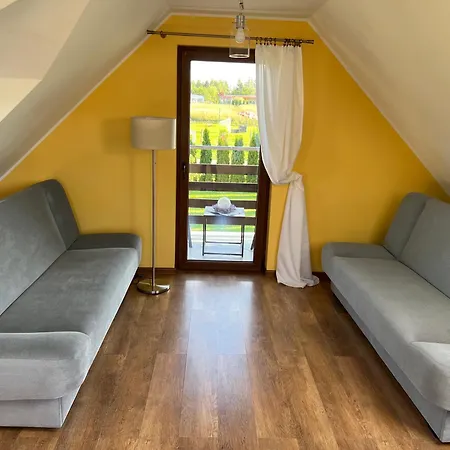 Semesterbostad Pina Haus